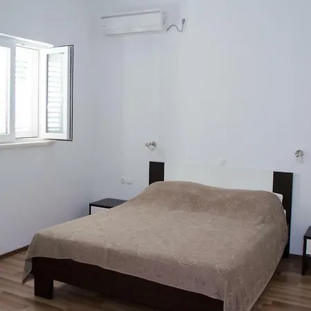 Rina Apartamento Cavtat